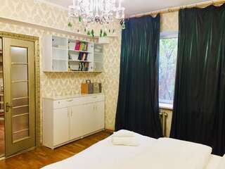 Апартаменты QonaQ Apartments 38 Алматы Апартаменты-студио-18